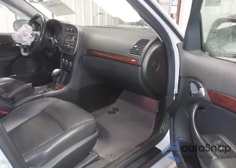 2010 Saab 9-3 z USA, uszkodzony, nr VIN YS3FA4CY0A1615412